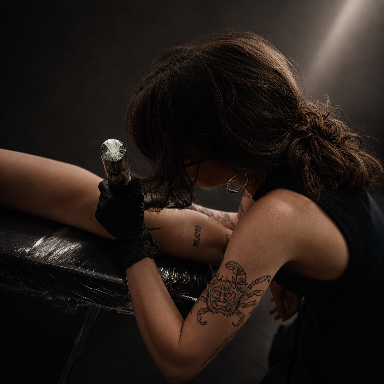 YAAKINA INK — tatuatrice fine line e blackwork
